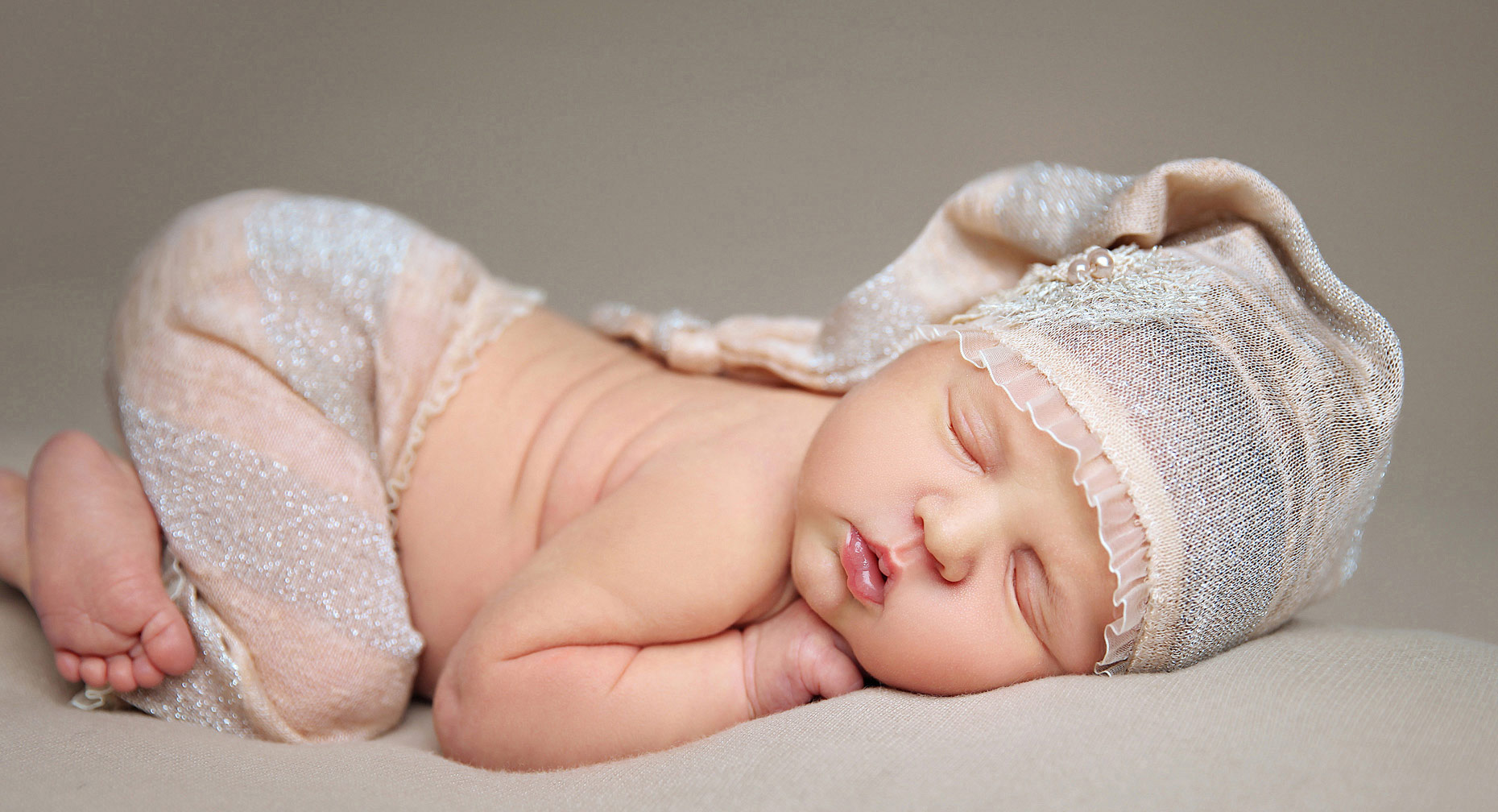 newborn and baby photographers, Southwestern Ontario, London, Windsor, Toronto