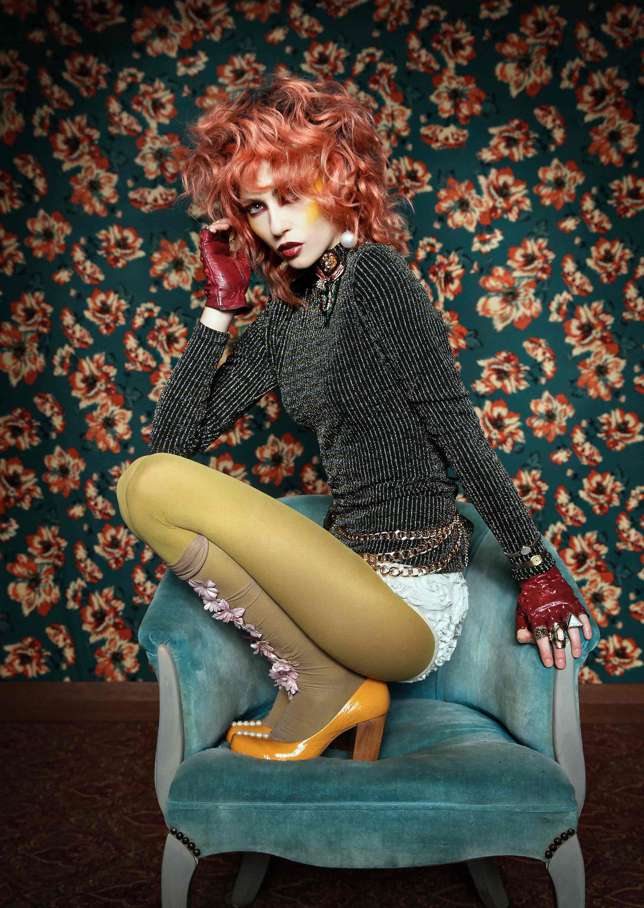 london-toronto-hair-fashion-beauty-photographers-studio-paula-tizzard-editorial-magazine-julie-vriesinga-anita-norris-models